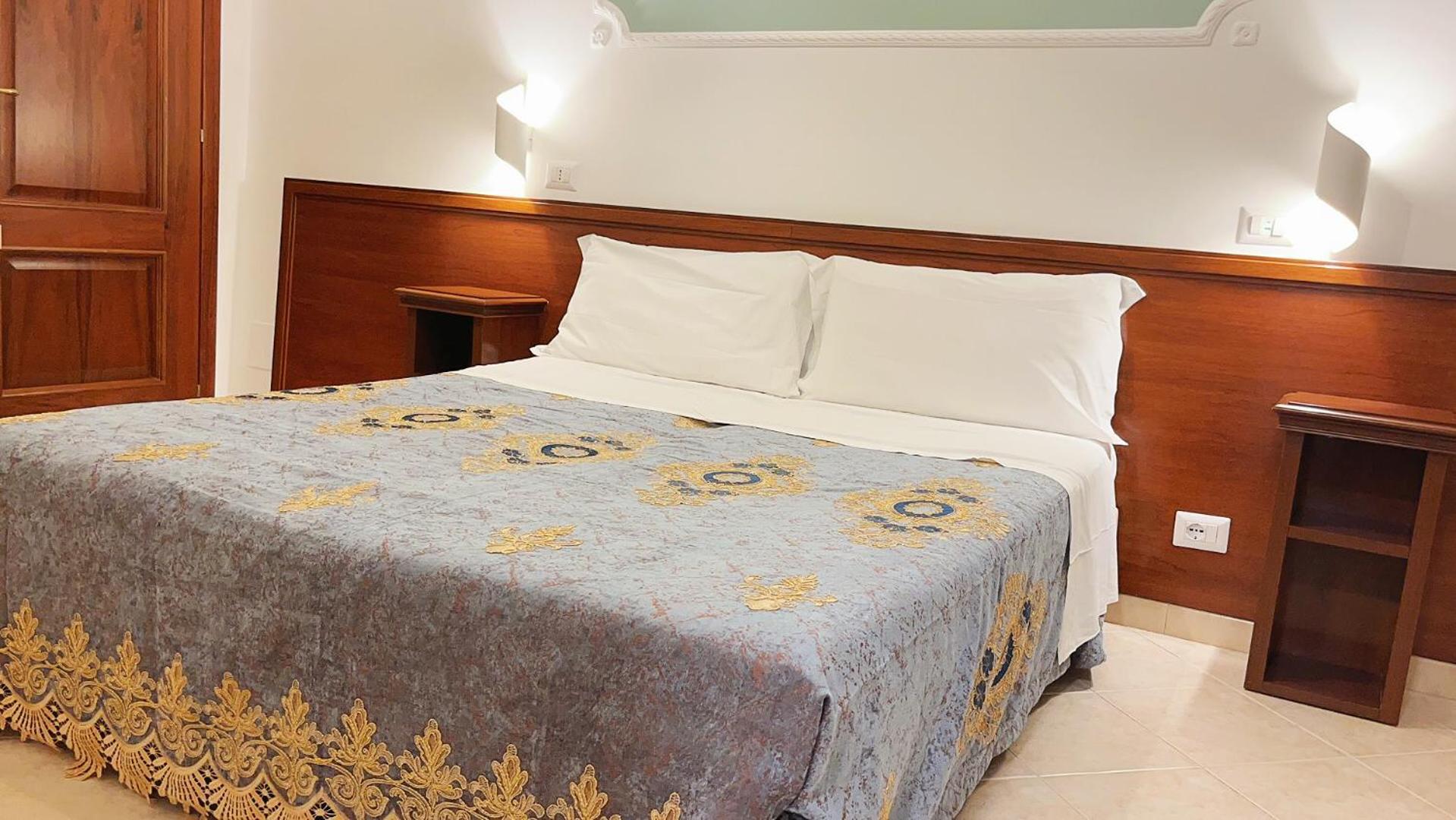 רומא Hostel Cosmos מראה חיצוני תמונה