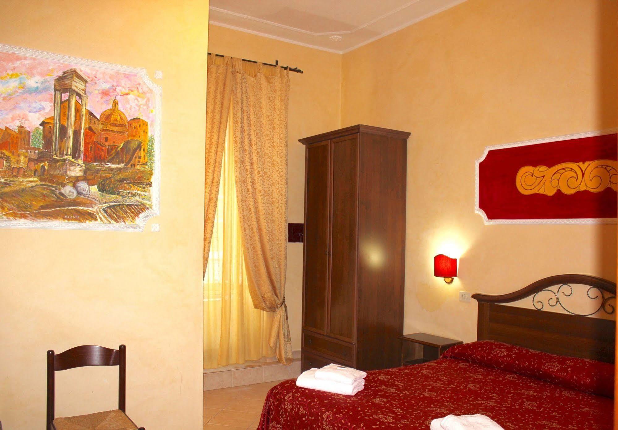 רומא Hostel Cosmos מראה חיצוני תמונה